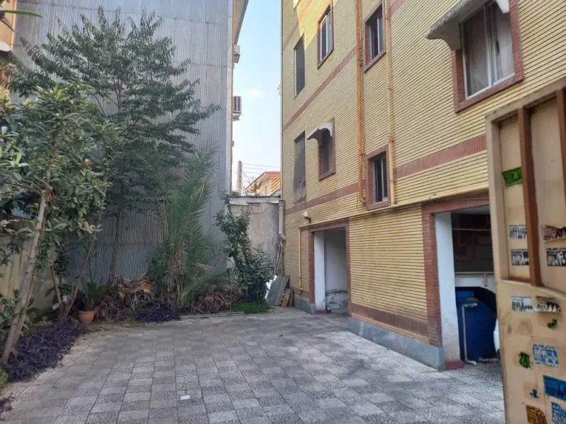 آپارتمان 80 متری دو خوابه در پل عراق رشت14387536420