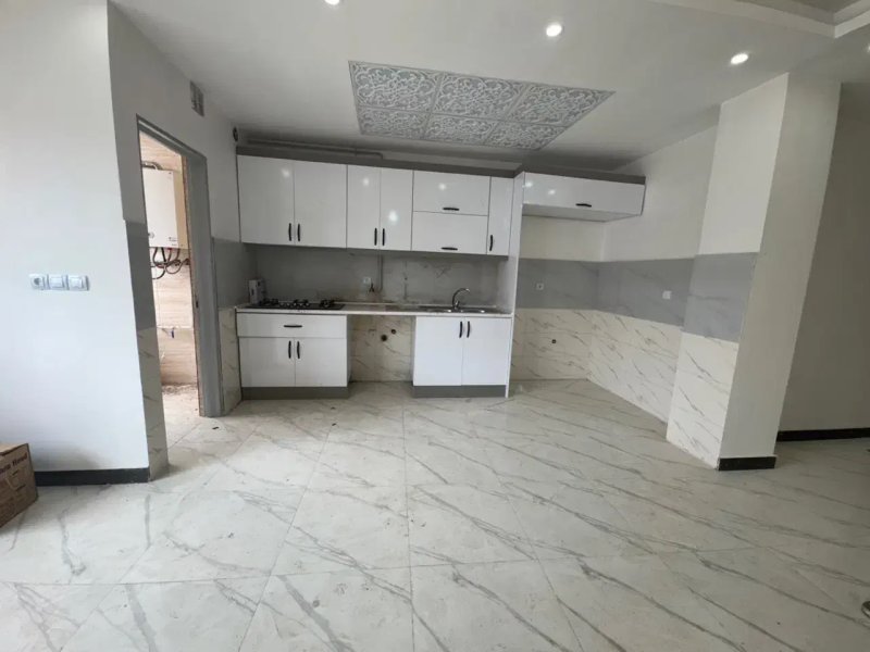 آپارتمان 104 متری دو خوابه در دروازه لاکان رشت14389336452