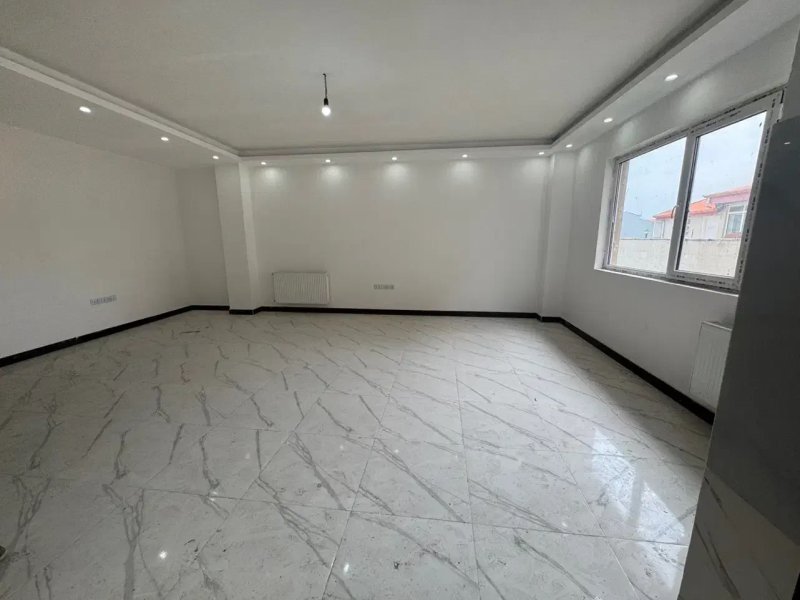 آپارتمان 104 متری دو خوابه در دروازه لاکان رشت14389336453