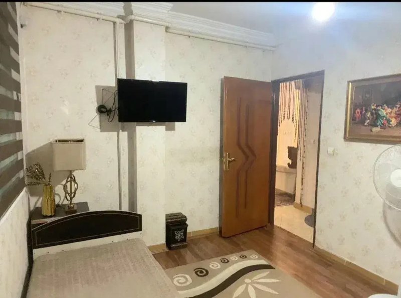 آپارتمان 85 متری دو خوابه در گلباغ نماز رشت14391936524