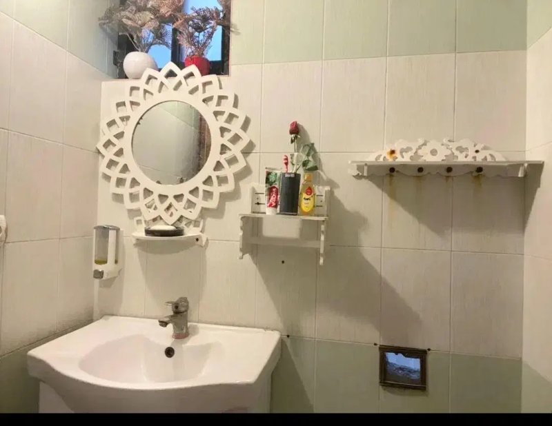 آپارتمان 85 متری دو خوابه در گلباغ نماز رشت14391936526