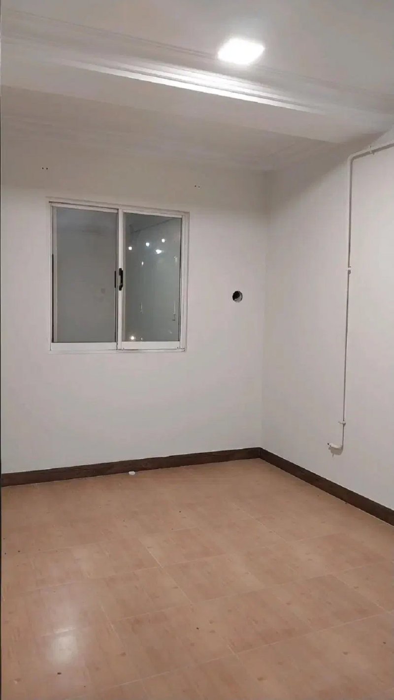 آپارتمان 130 متری دو خوابه در گلباغ نماز رشت14392336531