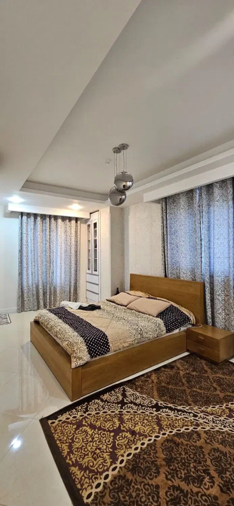 آپارتمان 200 متری سه خوابه در چالوس14402336618