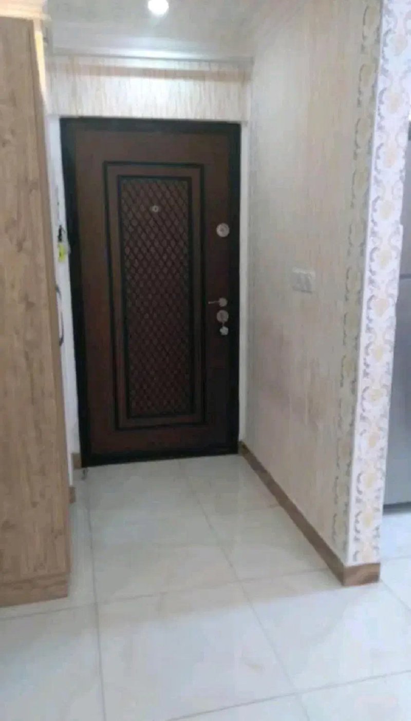 آپارتمان 85 متری دو خوابه در گلباغ نماز رشت14404236629