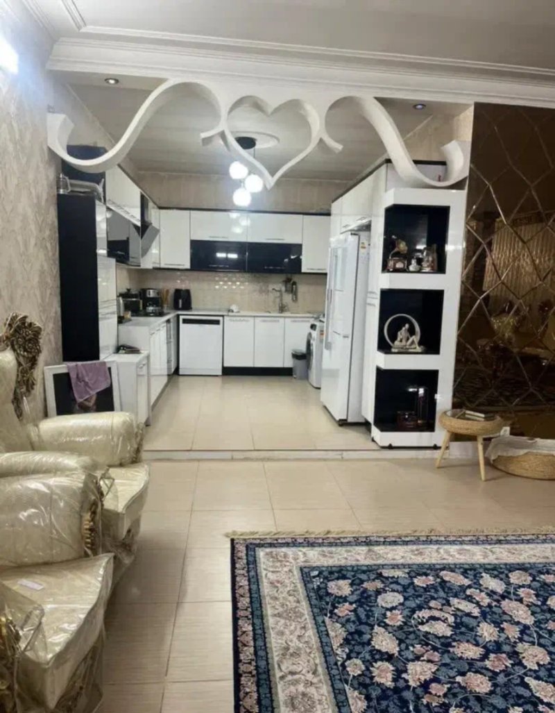 ویلا 180 متری چهارخوابه در بلوار همت قم14434336814