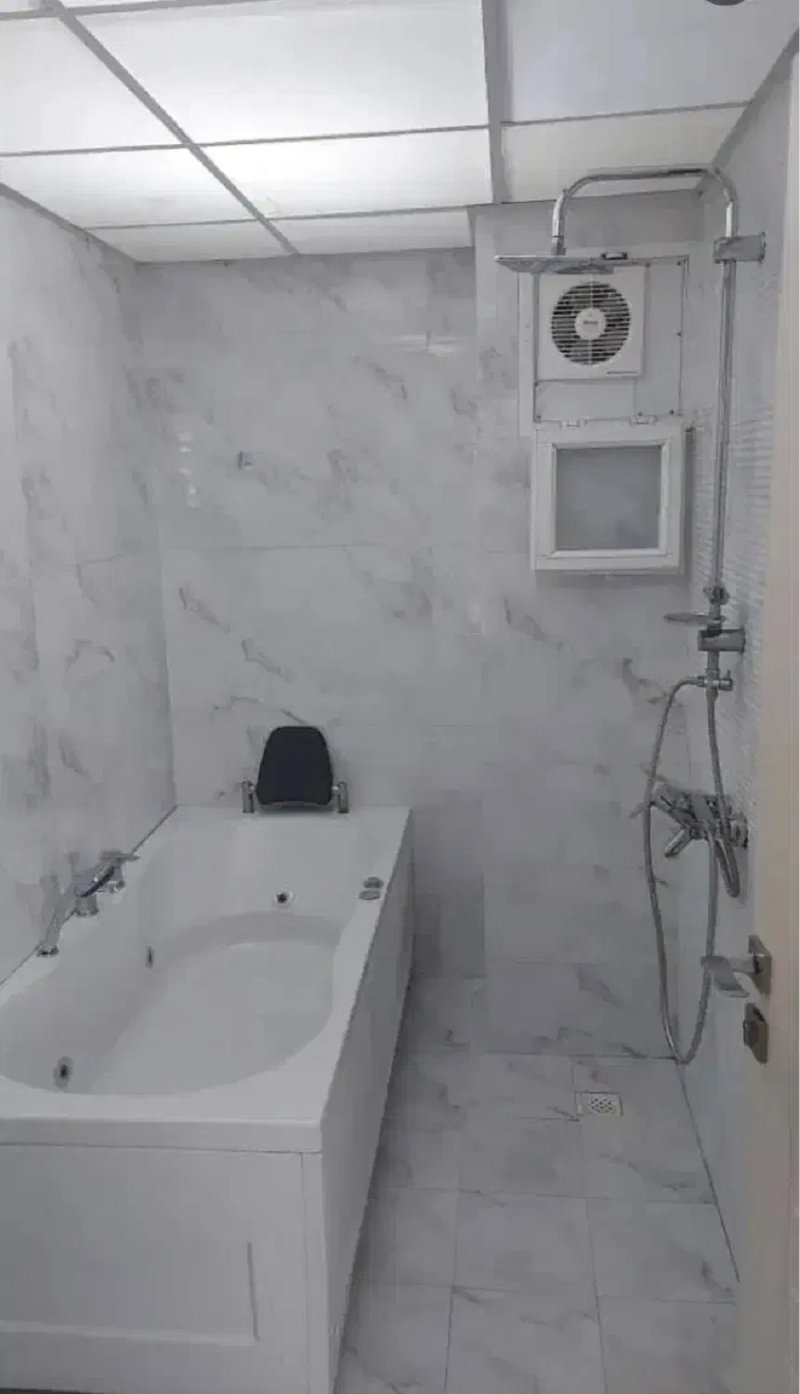 آپارتمان 170 متری سه خوابه در سلمان فارسی ساری14436436843
