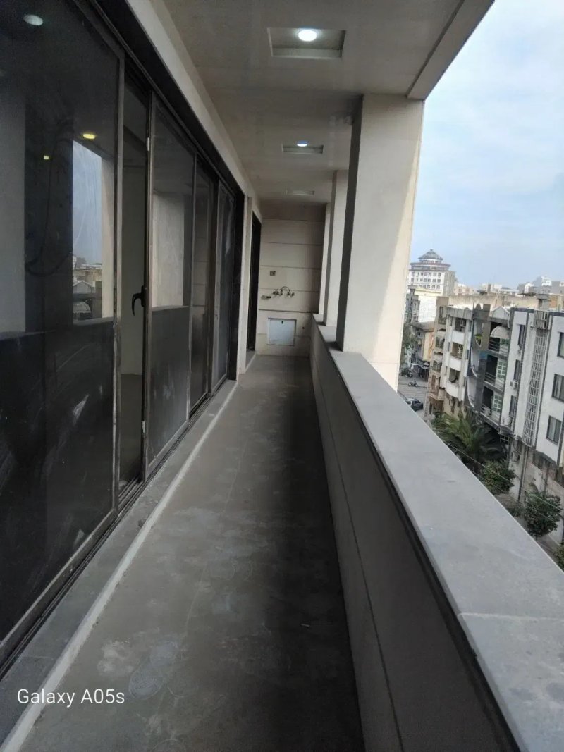 اداری 110 متری یک خوابه در باغ سنگ ساری14437636870