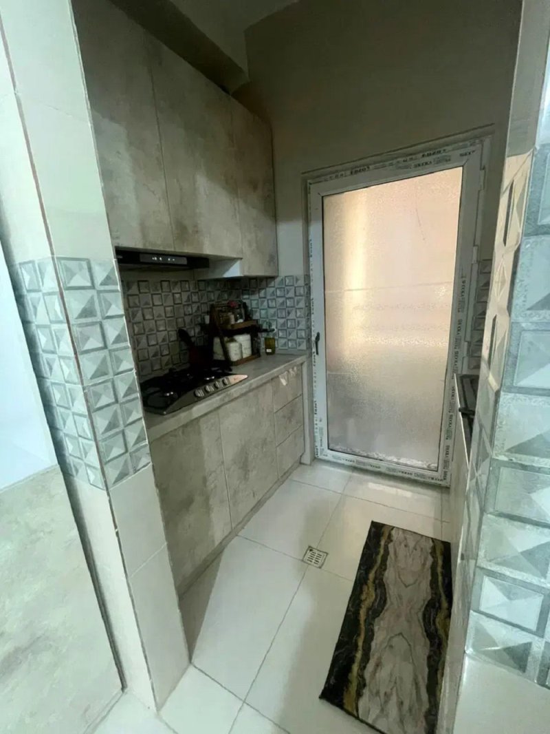 آپارتمان 131 متری سه خوابه در کوی شهیدباهنر ساری14438836892