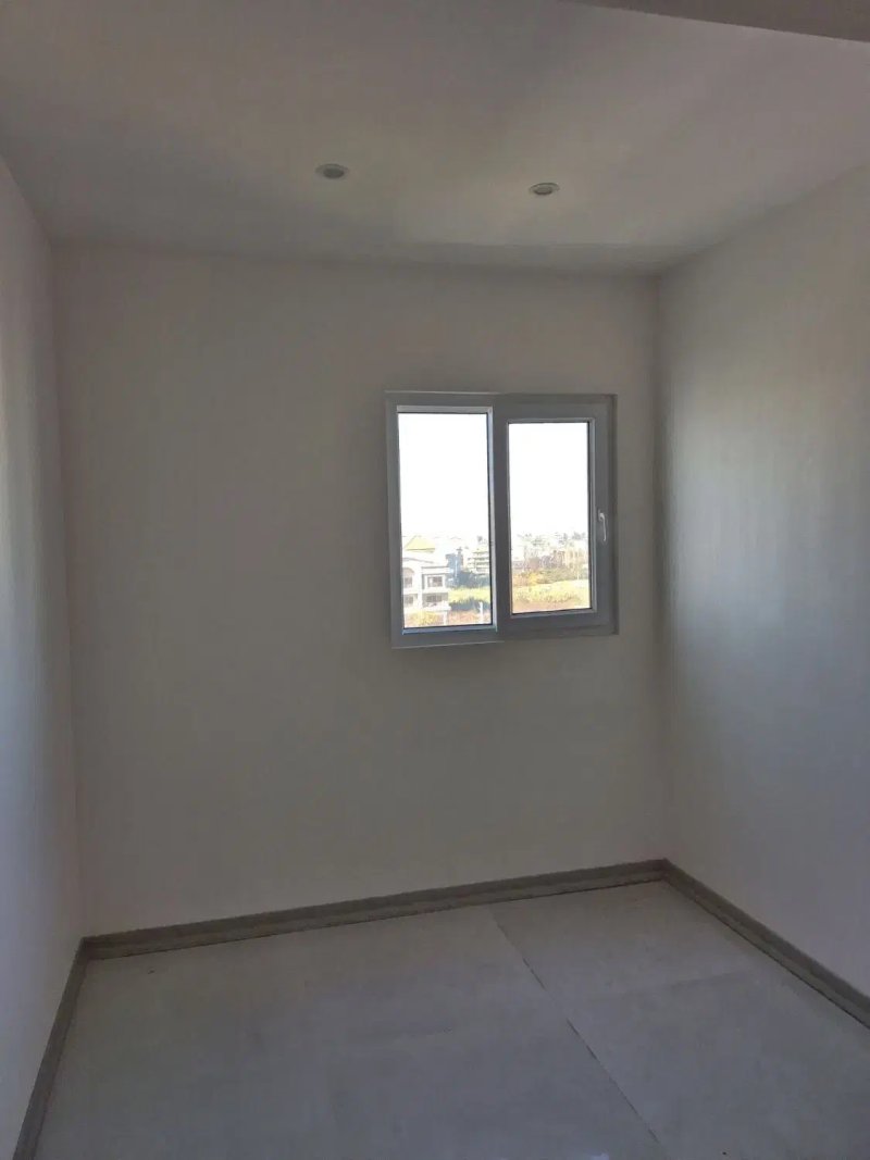 آپارتمان 170 متری سه خوابه در کوی برق ساری14438936898