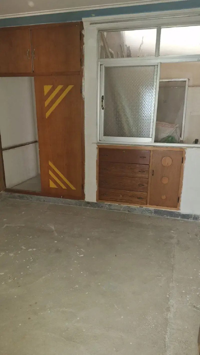 خانه 100 متری دو خوابه در بلوار امام رضا ساری14442737013