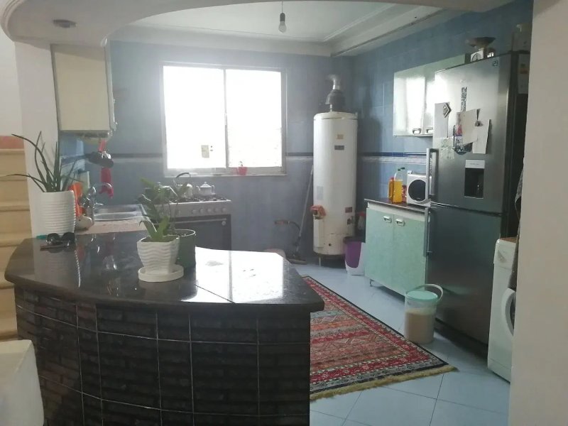 آپارتمان 200 متری چهارخوابه در ساری14445237073