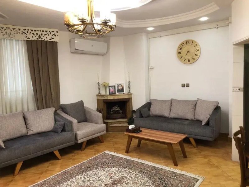 آپارتمان 110 متری دو خوابه در میدان شهدا ساری
