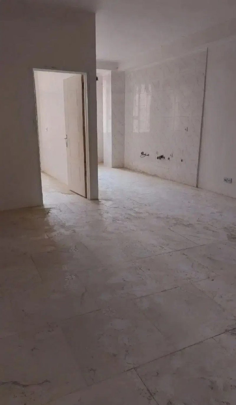 آپارتمان 95 متری دو خوابه در گلشهر کرج14448337127