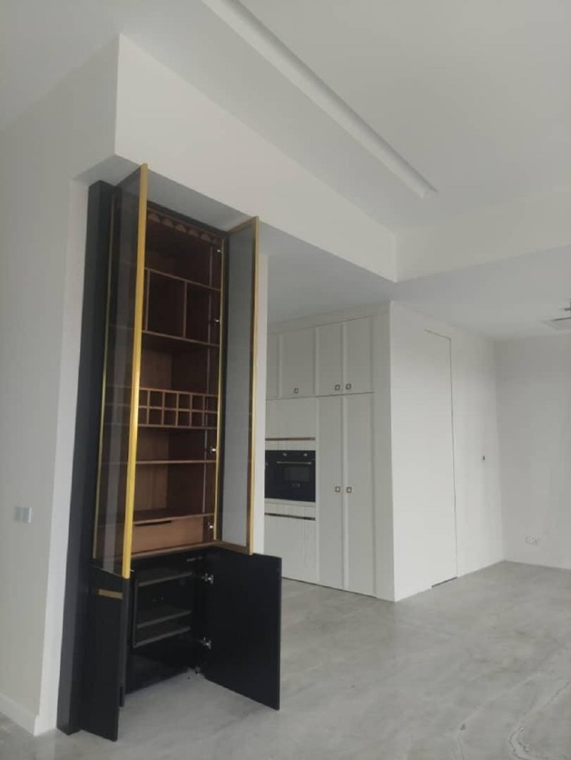 آپارتمان 300 متری چهارخوابه در مهرشهر کرج14474537318