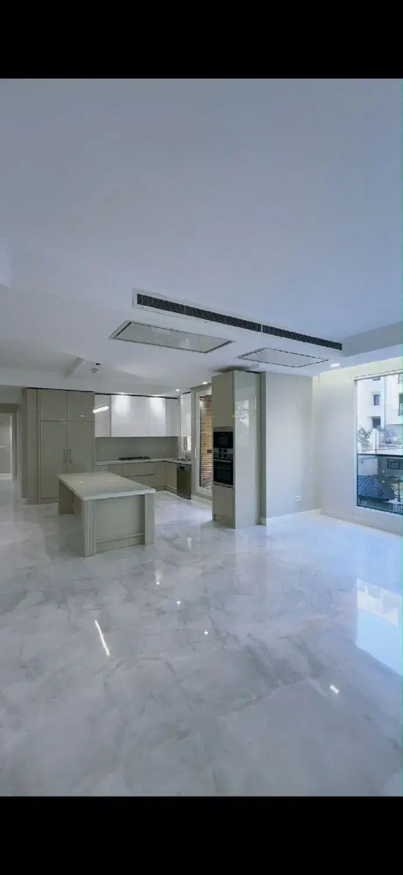 آپارتمان 210 متری سه خوابه در سعادت آباد تهران14477237368