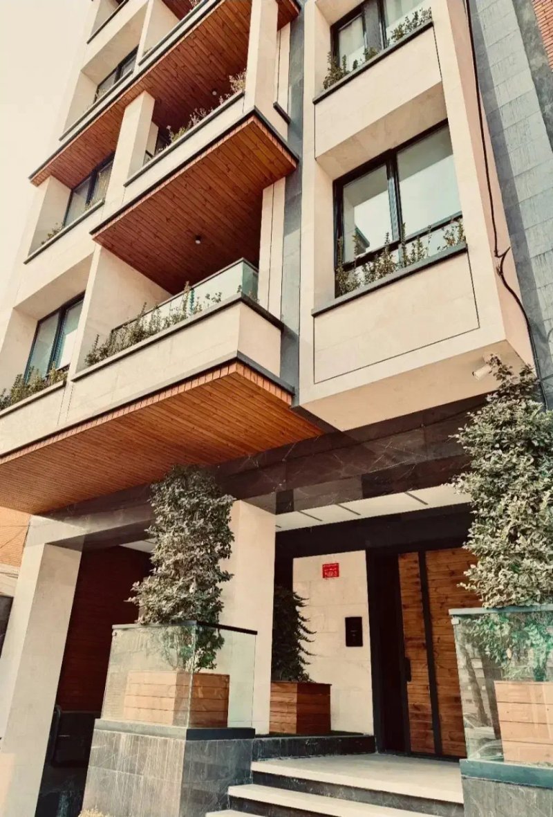 آپارتمان 205 متری سه خوابه در فاز 2 گوهردشت