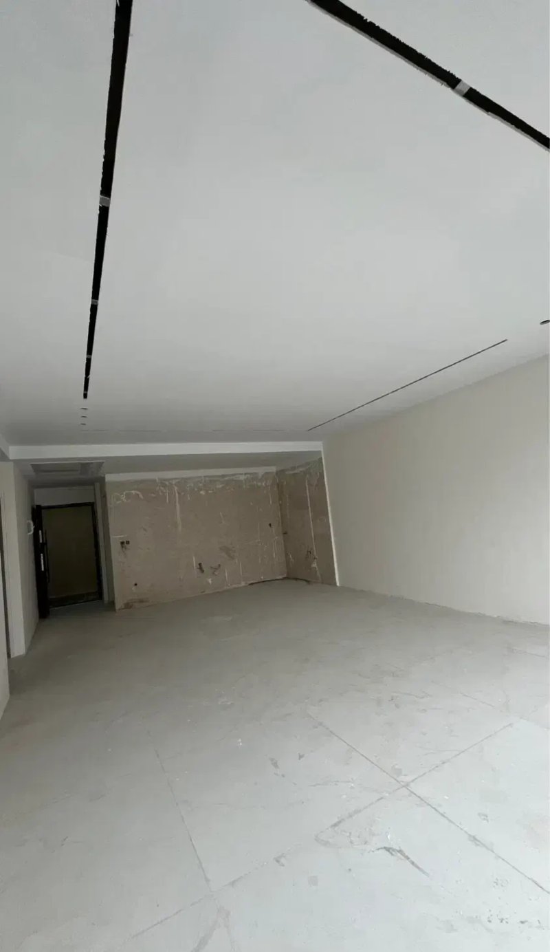 آپارتمان 80 متری دو خوابه در کوی زنبق کرج