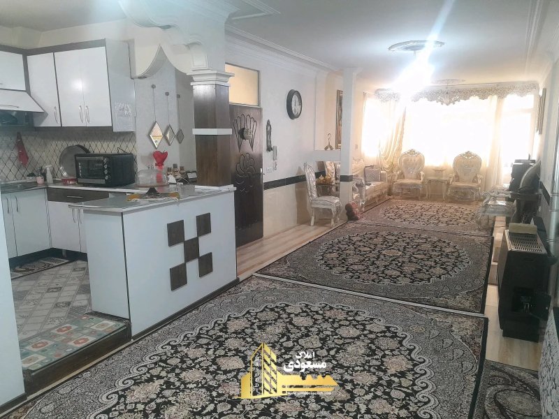 خانه 118 متری دو خوابه در امیریه شهریار14493337520