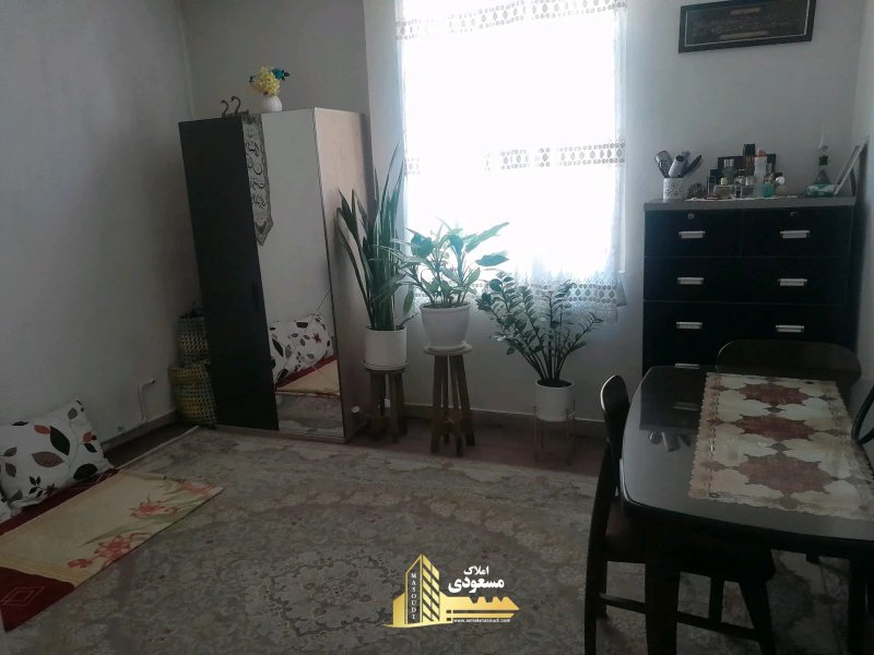 آپارتمان 85 متری دو خوابه در امیریه شهریار