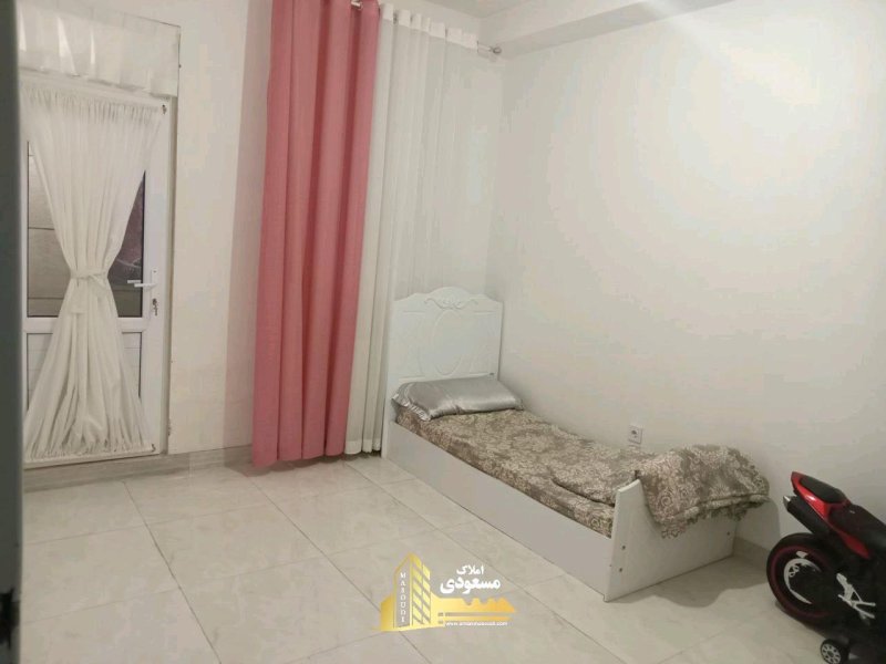 آپارتمان 160 متری سه خوابه در امیریه شهریار14502337601