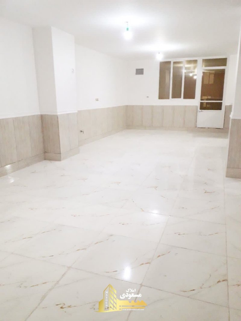 آپارتمان 103 متری دو خوابه در خیابان معلم شهریار14505037628