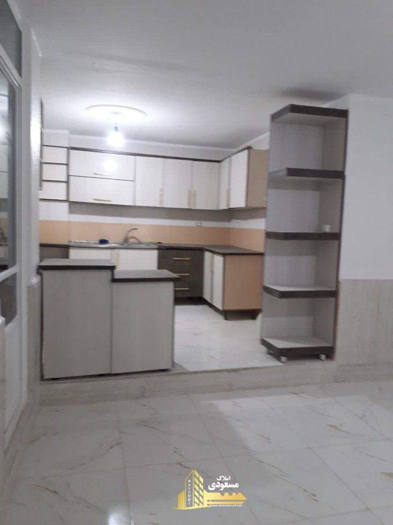 آپارتمان 103 متری دو خوابه در خیابان معلم شهریار14505037630