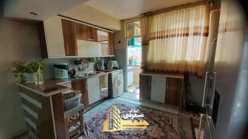 آپارتمان 86 متری دو خوابه در بلوار شهدا شهریار14505737665