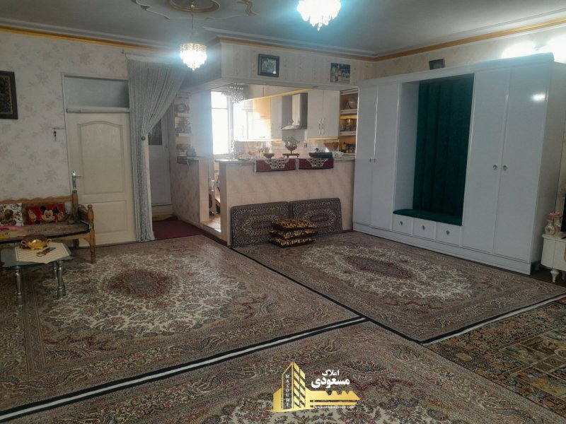 آپارتمان 120 متری در امیریه شهریار