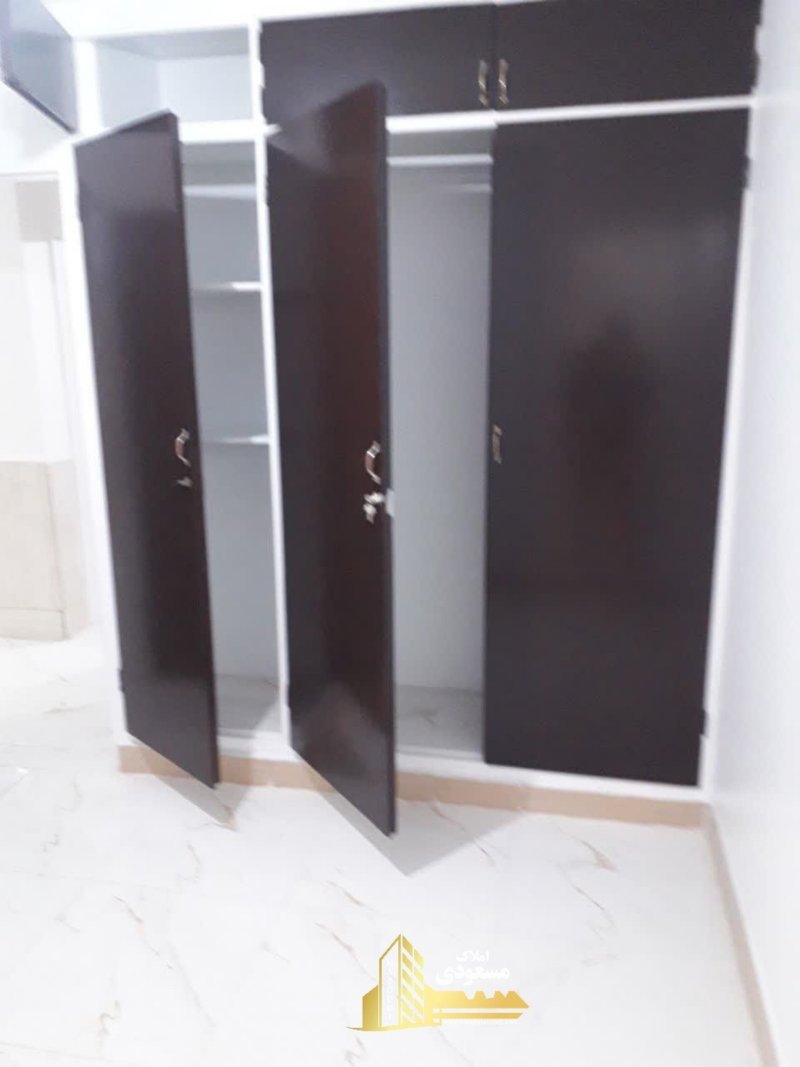 آپارتمان 103 متری دو خوابه در خیابان معلم شهریار14514437758