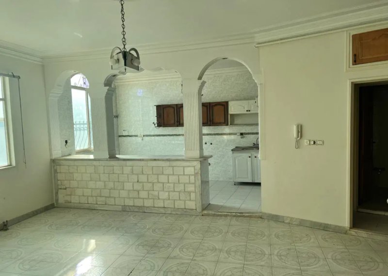 تجاری 78 متری سه خوابه در خیابان شریعتی کرمانشاه14516737777