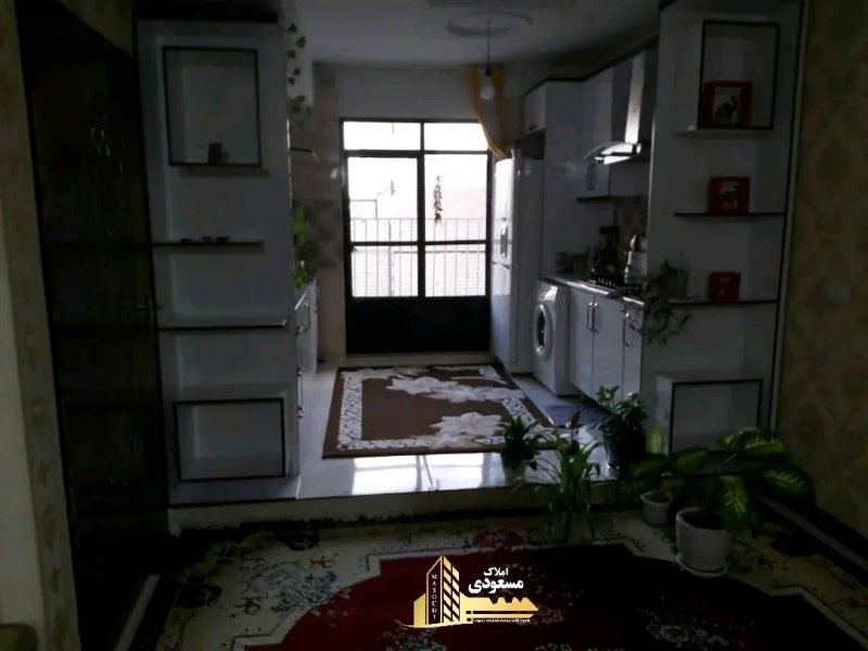 آپارتمان 100 متری دو خوابه در خیابان ولیعصر شهریار14526737857