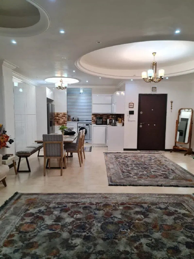 آپارتمان 165 متری سه خوابه در بلوار معلم ساری14530737908