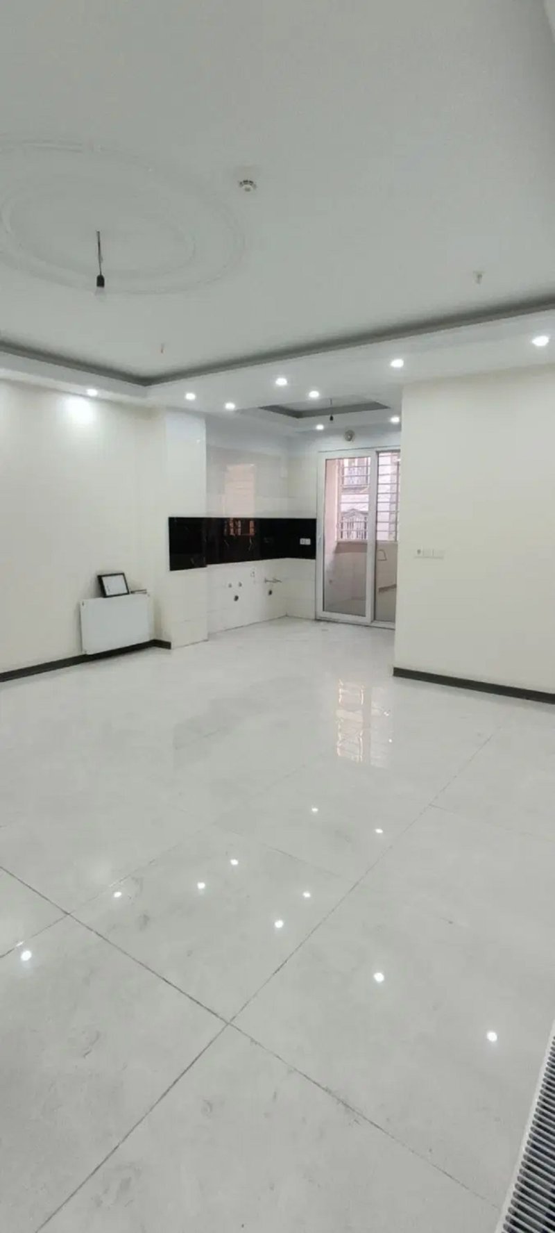 آپارتمان 68 متری دو خوابه در افسریه شمالی تهران14538538064