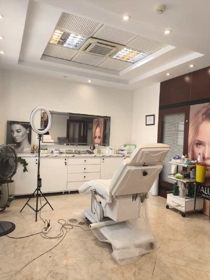 اداری 100 متری سه خوابه در زعفرانیه تهران14539338094