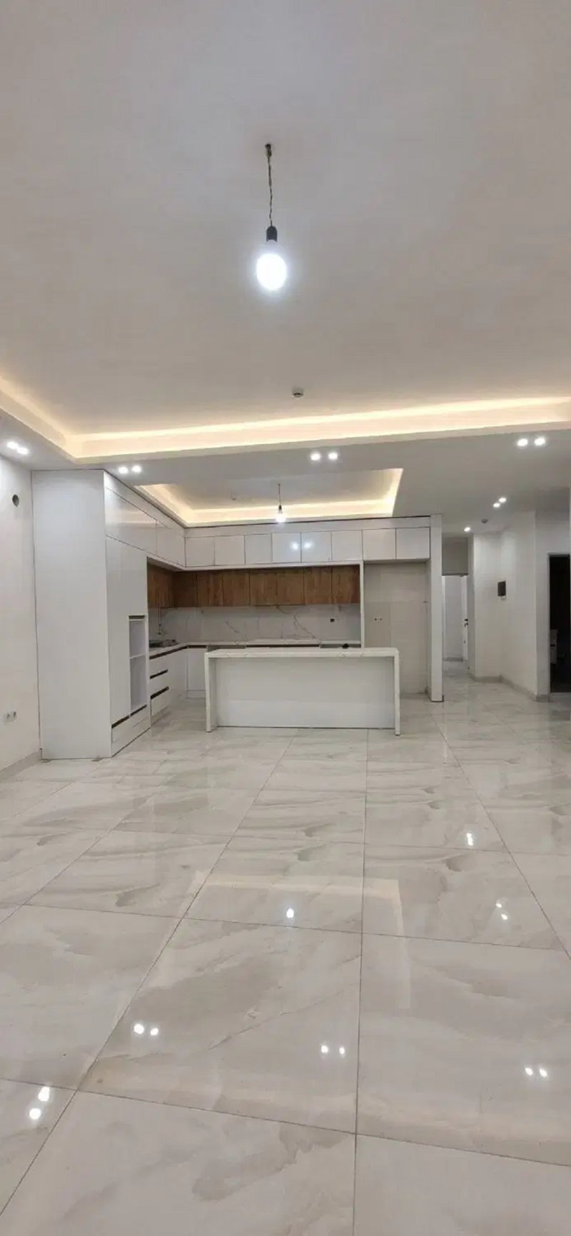 آپارتمان 127 متری سه خوابه در معلم رشت14540938158