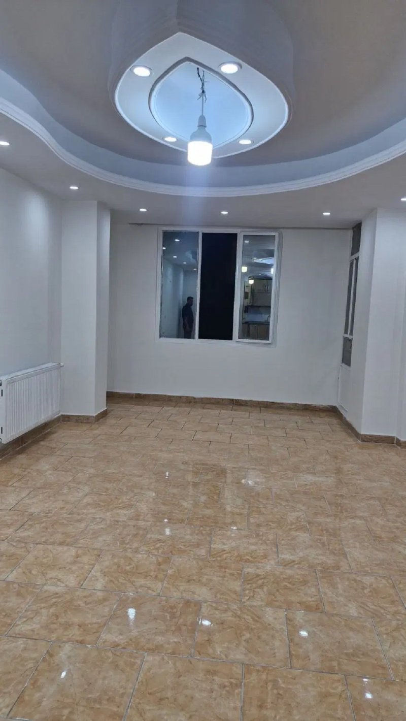 آپارتمان 85 متری دو خوابه در وائین شهریار14542438217