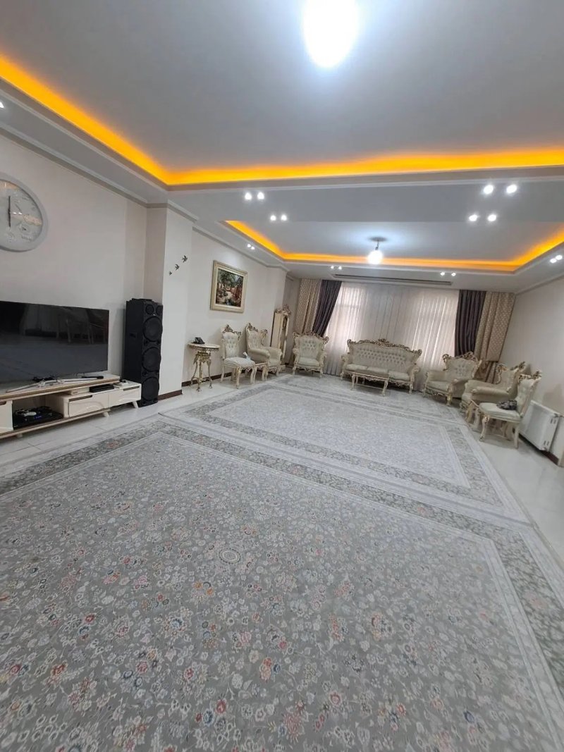 آپارتمان 105 متری دو خوابه در وائین شهریار14542538222