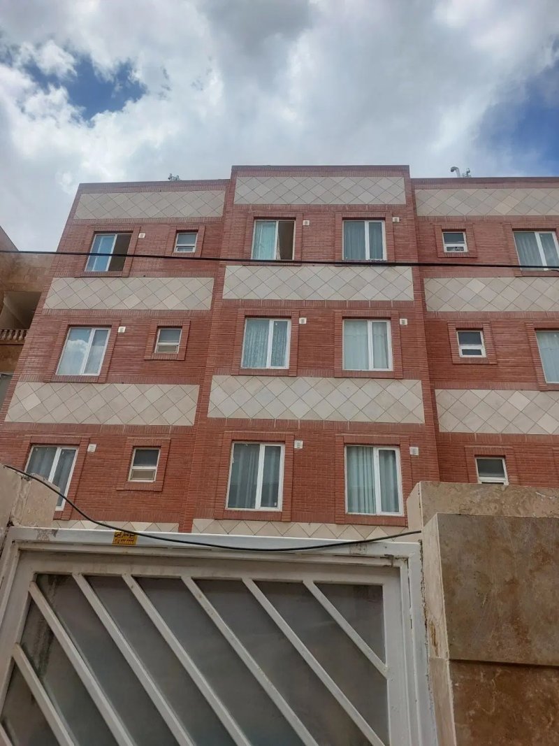 آپارتمان 110 متری دو خوابه در گلبهار مشهد14543038243