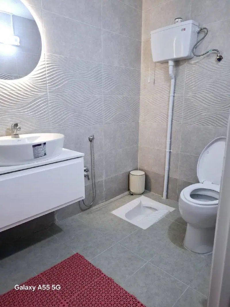 آپارتمان 105 متری دو خوابه در شمشیربند ساری14543238251