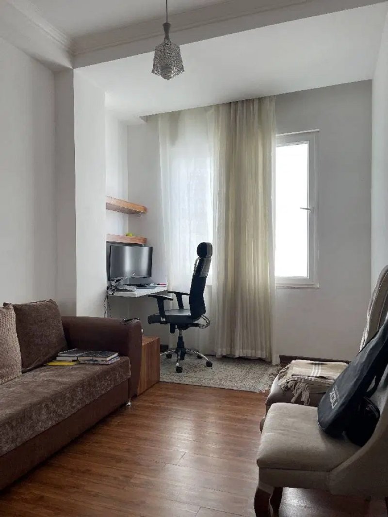 آپارتمان 230 متری سه خوابه در کوی شفا ساری