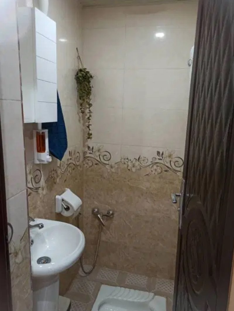 آپارتمان 110 متری دو خوابه در حمیدیان رشت14543738271