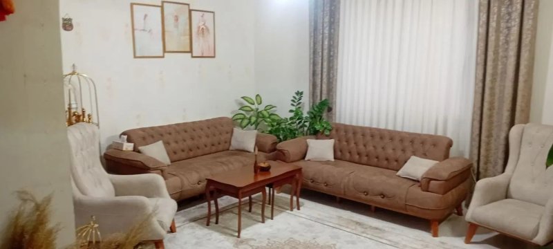 آپارتمان 78 متری دو خوابه در گلبهار مشهد