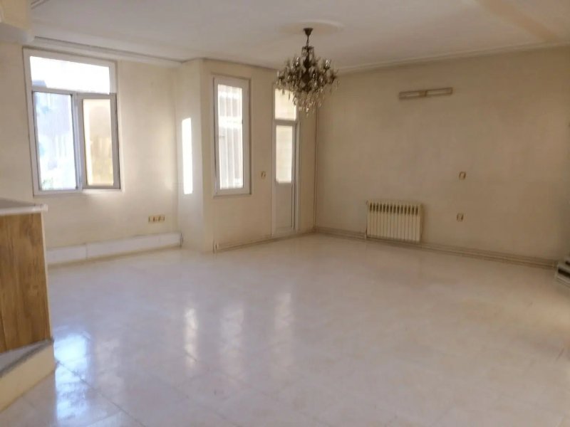 آپارتمان 83 متری دو خوابه در باغستان کرج