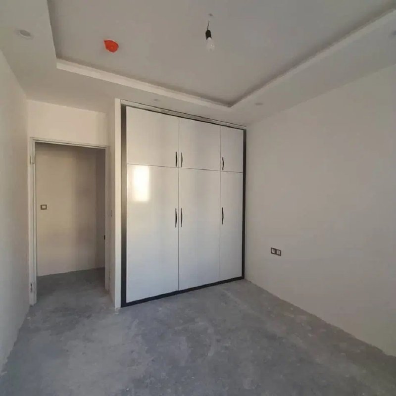 آپارتمان 180 متری سه خوابه در معلم رشت14547938409