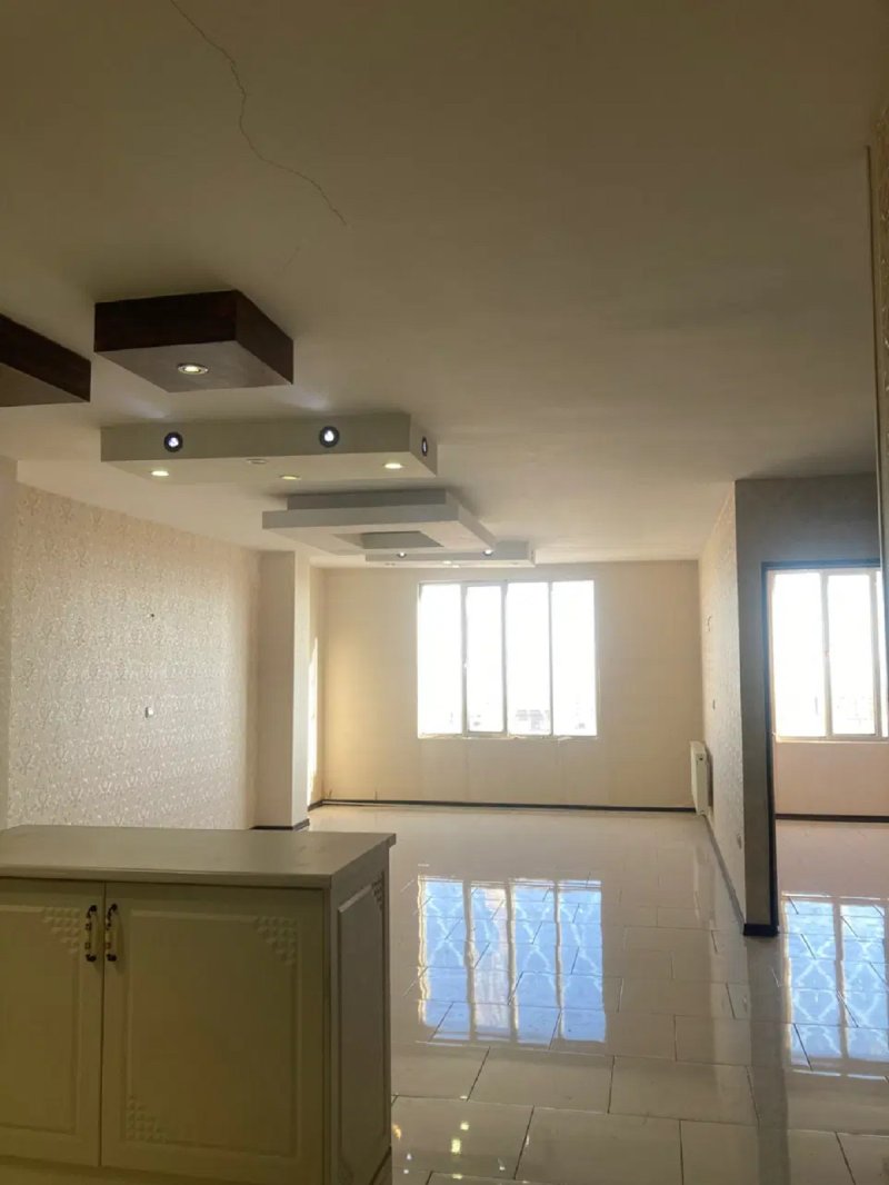 آپارتمان 114 متری دو خوابه در شاهین ویلا کرج14550038470