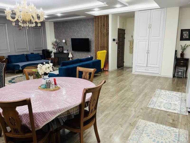 آپارتمان 160 متری سه خوابه در شاهین ویلا کرج14550338478