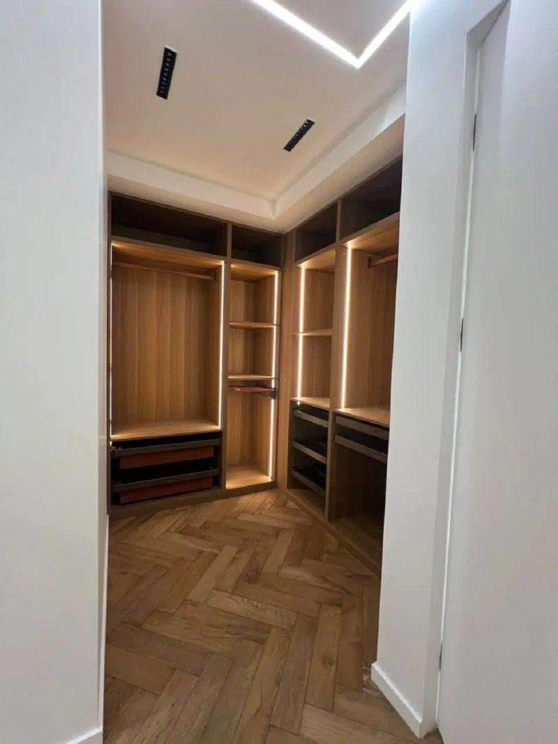 آپارتمان 400 متری چهارخوابه در سعادت آباد تهران14551738509