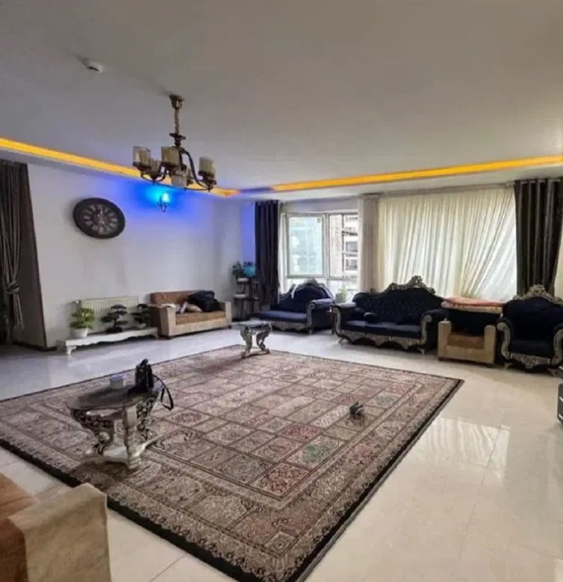 آپارتمان 126 متری سه خوابه در بلوار صادقیه مشهد14554838576