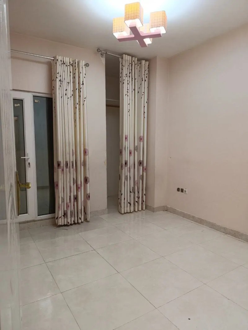 آپارتمان 158 متری دو خوابه در پل هوایی قائم شهر14556138605