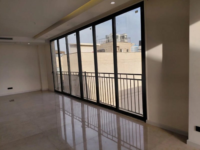 آپارتمان 200 متری سه خوابه در سعادت آباد تهران14559038666